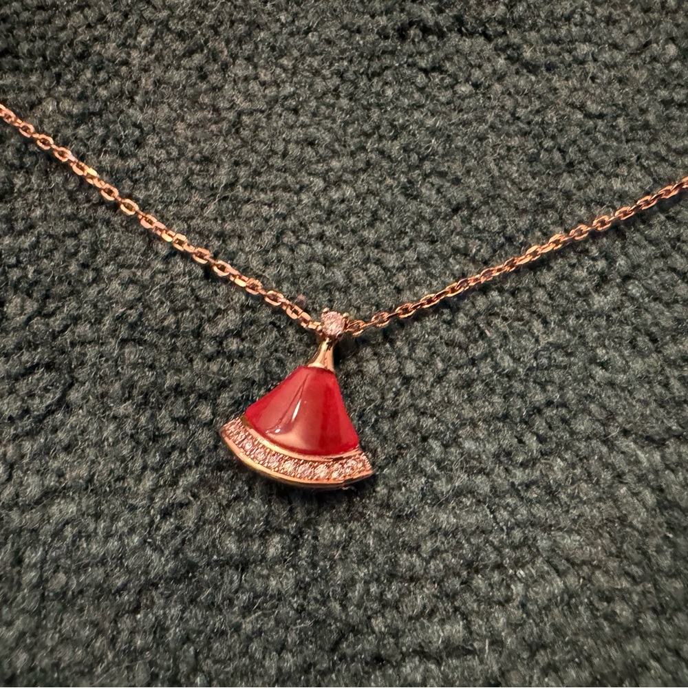 Red Necklace women brand new
